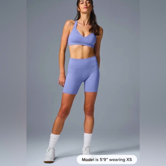 🆕Alo🎱 Seamless Ribbed Favorite Bra Limited: Lilac Blue Sz XS - Picture 3 of 12